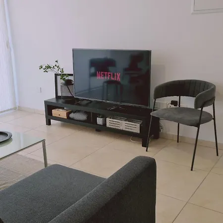 Apartment Novel *