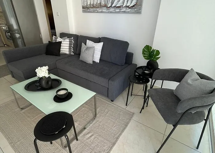 Novel Apartament Larnaca